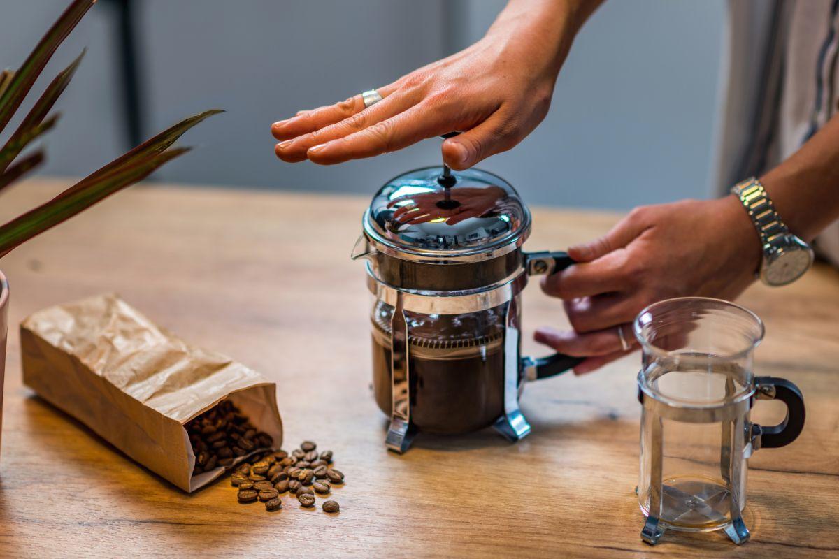 La guía definitiva para hacer café con prensa francesa