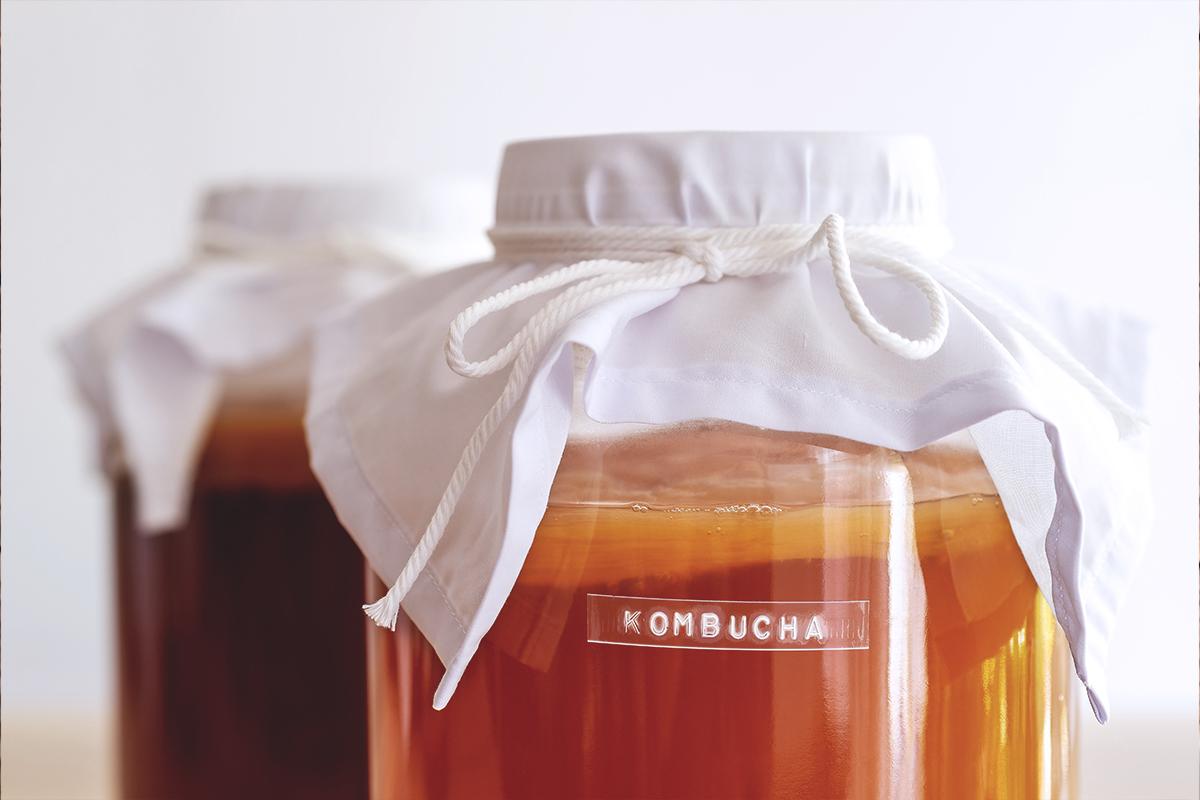 Orange kombucha 