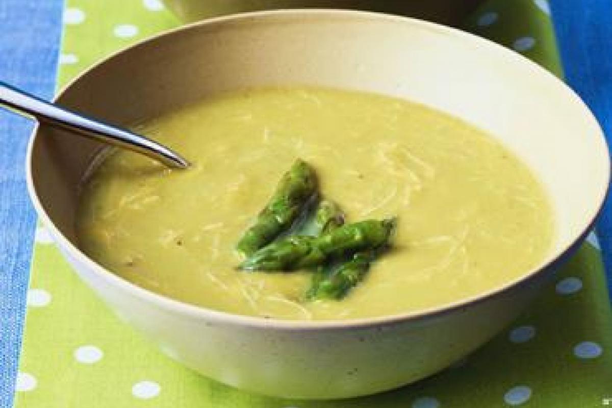 Crema de espárragos verdes