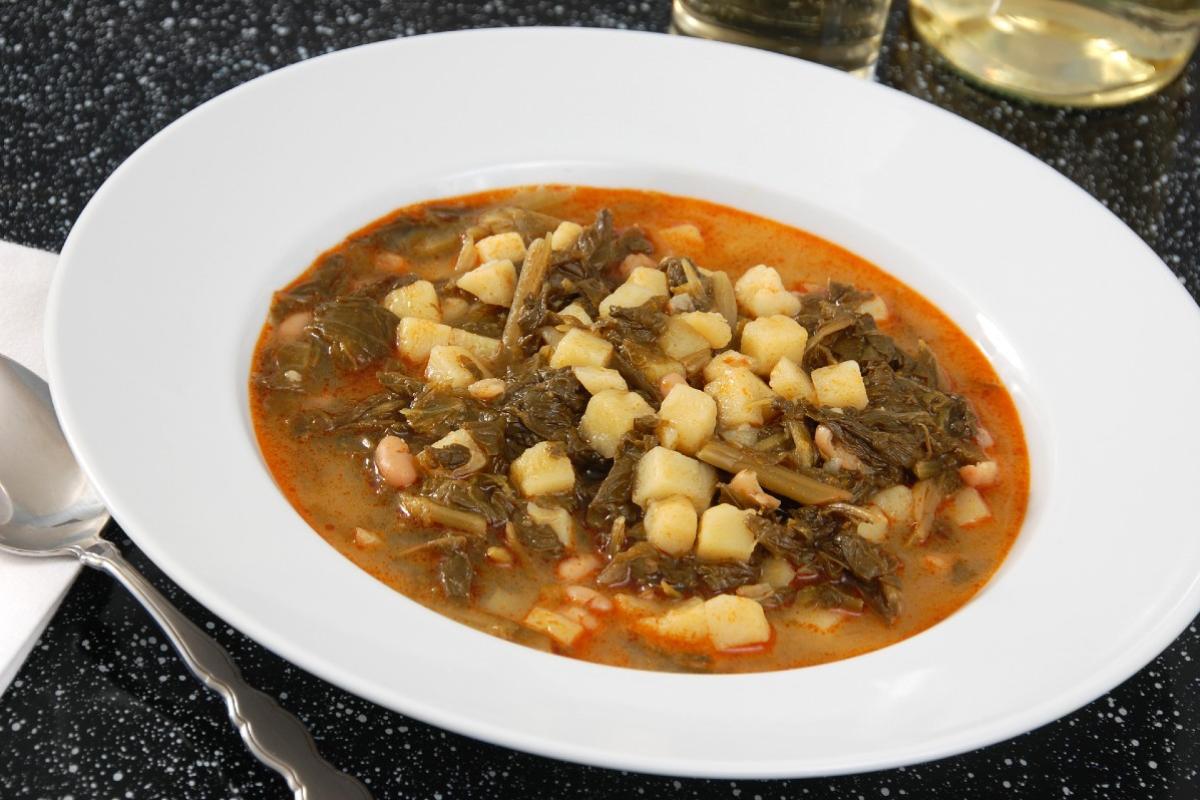 Caldo gallego