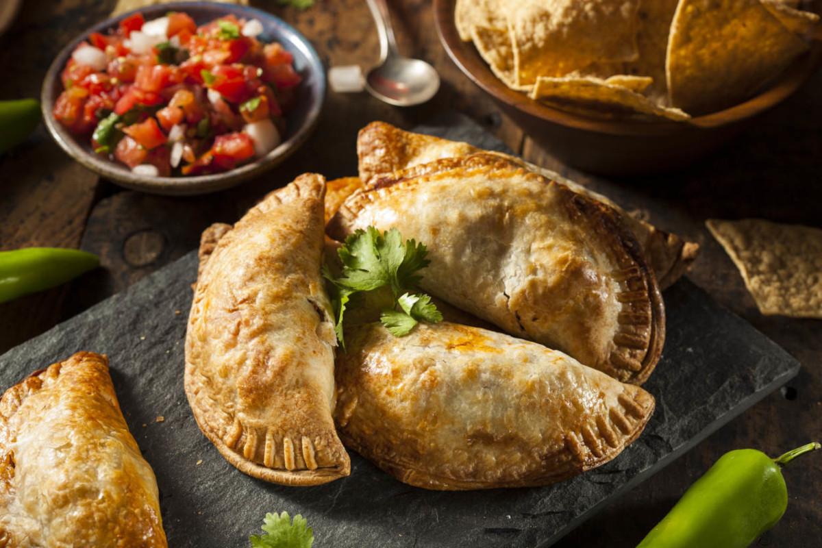 Empanadas de pollo - Fine Dining Lovers