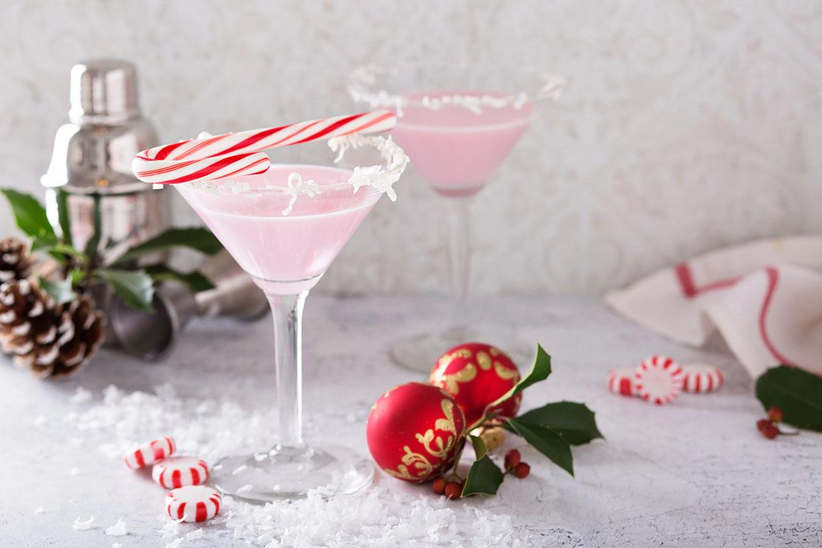 Candy Cane Martini - Fine Dining Lovers